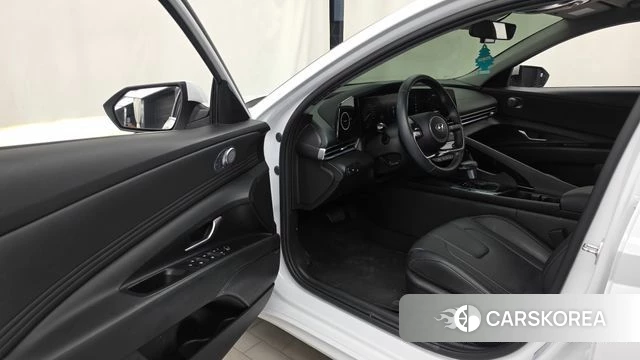 Hyundai Avante (CN7) id 5012531 из Кореи 32