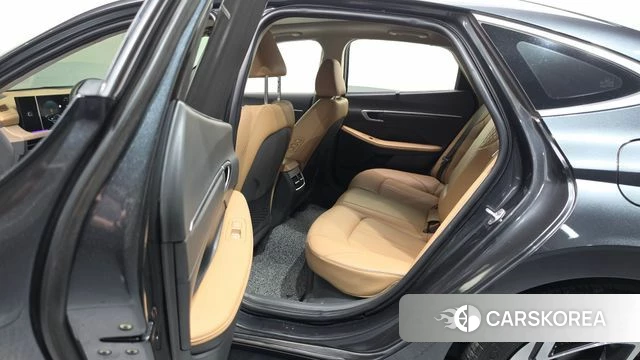 Hyundai Sonata D Edge Hybrid (DN8) id 4996247 из Кореи 31