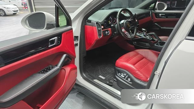 Porsche Cayenne (PO536) id 4486711 из Кореи 32