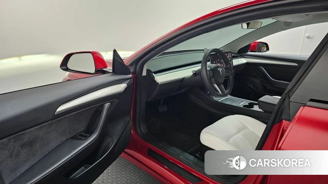 Tesla Model 3 id 4981621 из Кореи 37