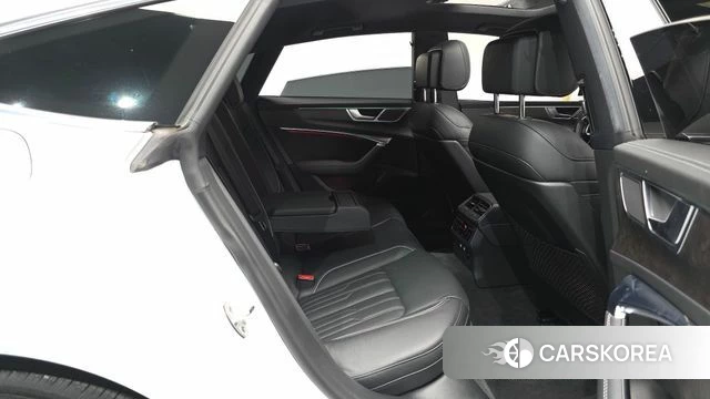 Audi A7 (4K) id 4987470 из Кореи 38