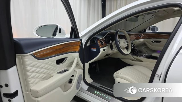 Bentley Flying Spur 3rd Generation id 4929205 из Кореи 33