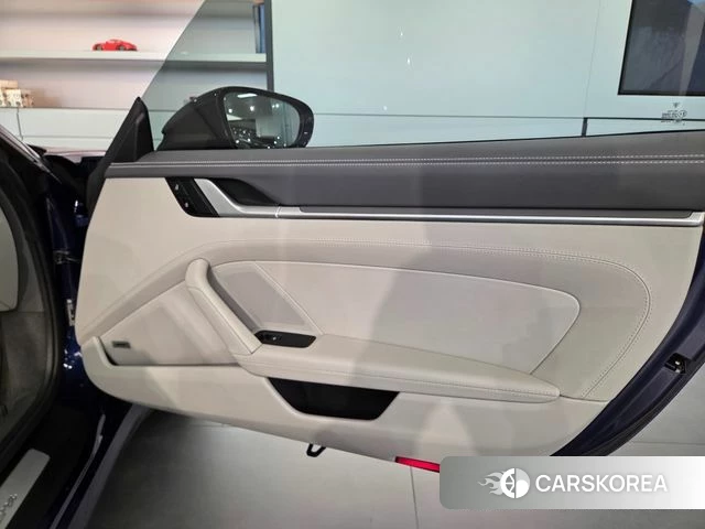 Porsche 911(992) id 4769815 из Кореи 20