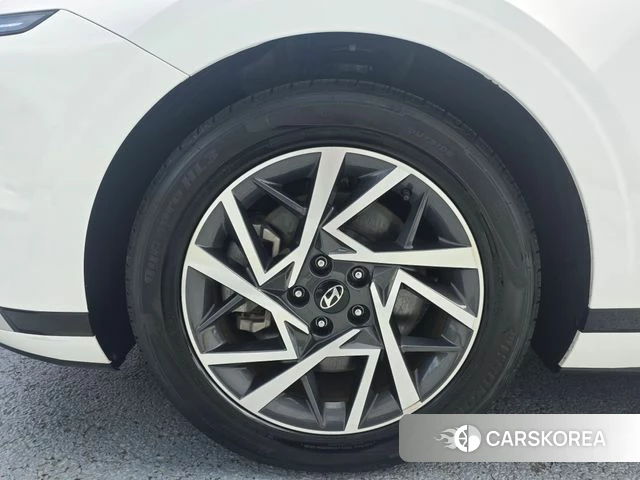 Hyundai Grandeur (GN7) id 5027201 из Кореи 16