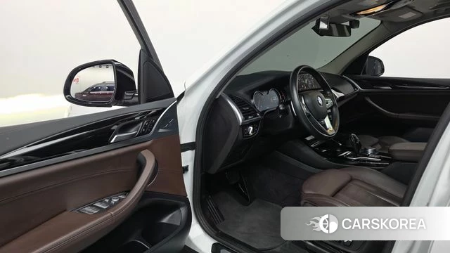 BMW X3 (G01) id 4998608 из Кореи 32