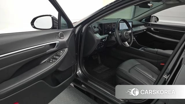 Hyundai Sonata D Edge Hybrid (DN8) id 4744379 из Кореи 31