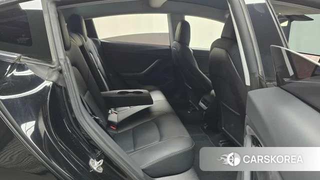 Tesla Model 3 id 4698153 из Кореи 30