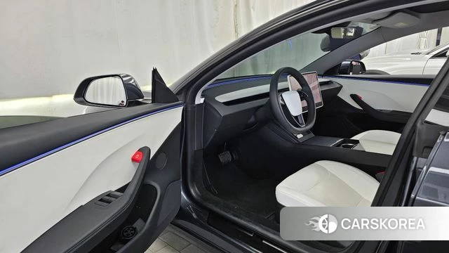 Tesla Model 3 id 4990465 из Кореи 33