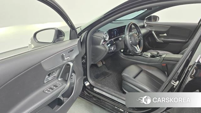 Mercedes-Benz A-Class W177 id 4535991 из Кореи 20