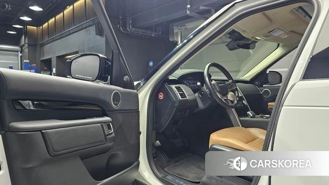 Land Rover Discovery 5 id 4661667 из Кореи 32