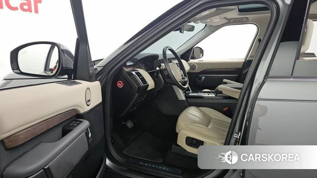 Land Rover Discovery 5 id 5035439 из Кореи 20