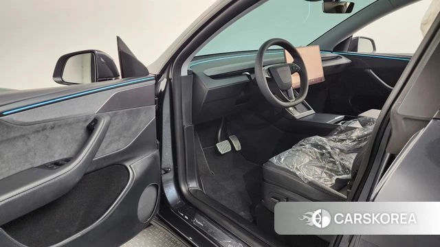 Tesla Model Y id 4487797 из Кореи 35