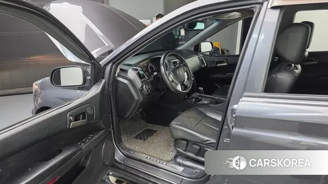 Ssangyong The New Korando Sports id 3244214 из Кореи 20