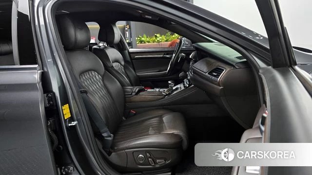 Genesis G90 id 3893894 из Кореи 20