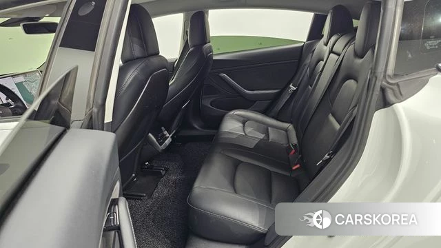 Tesla Model 3 id 4683761 из Кореи 31