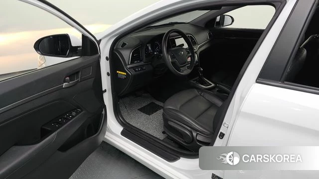 Hyundai Avante AD id 4785822 из Кореи 20