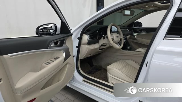 Genesis The New G70 id 5040743 из Кореи 20