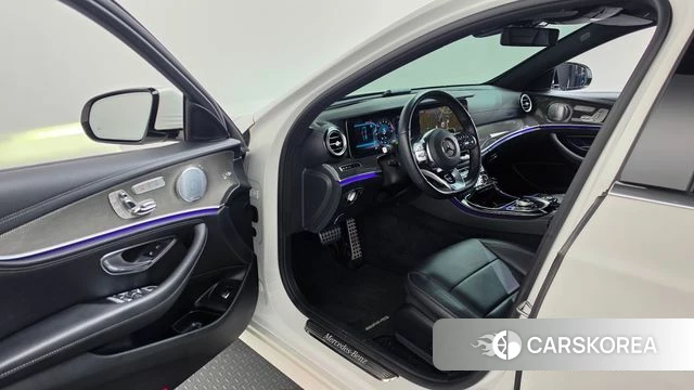 Mercedes-Benz E-Class W213 id 4982805 из Кореи 32