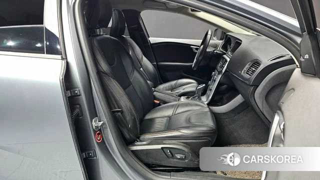 Volvo V40 Cross-Country id 3845460 из Кореи 20