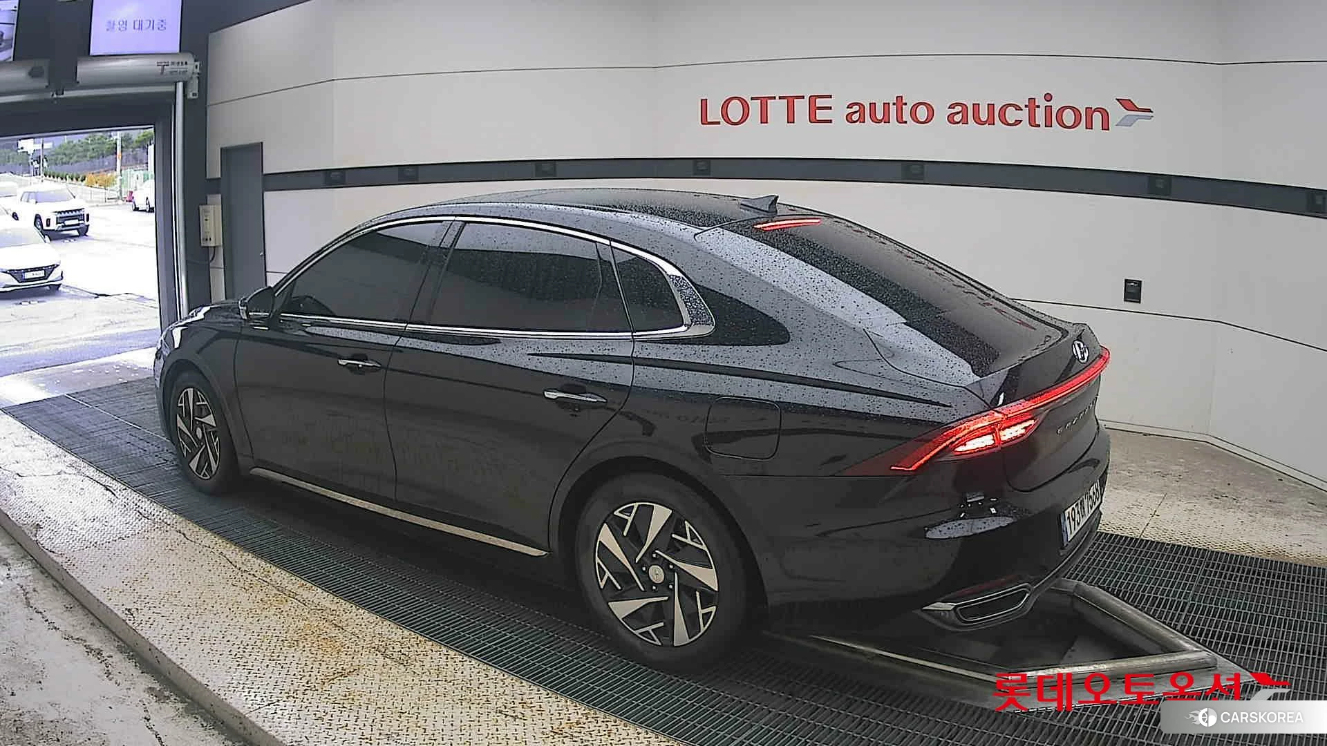 Hyundai Grandeur Hybrid id 4984622 из Кореи 37