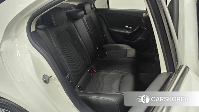 Mercedes-Benz A-Class W177 id 4967129 из Кореи 35