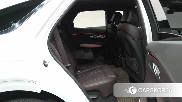 Genesis GV70 id 5011032 из Кореи 40