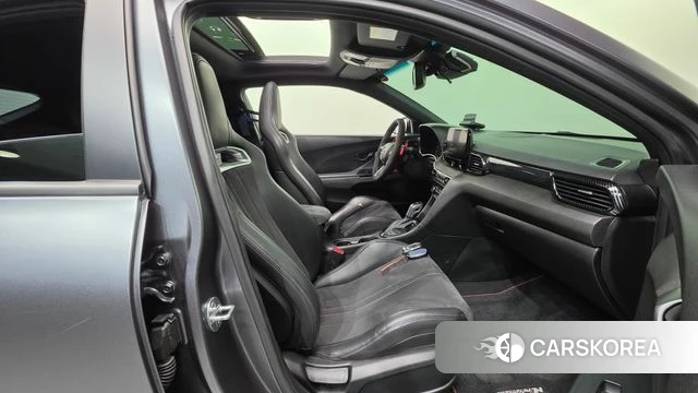 Hyundai Veloster (JS) id 4992803 из Кореи 32