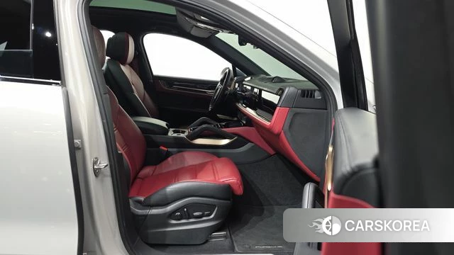 Porsche Cayenne (PO536) id 4778334 из Кореи 32