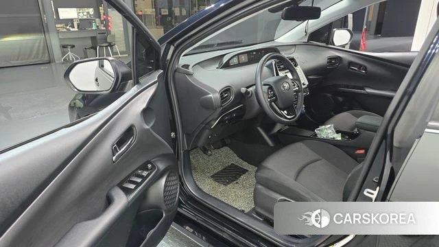 Toyota Prius 4th Generation id 4966383 из Кореи 32