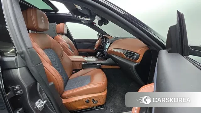 Maserati Levante id 3428871 из Кореи 20