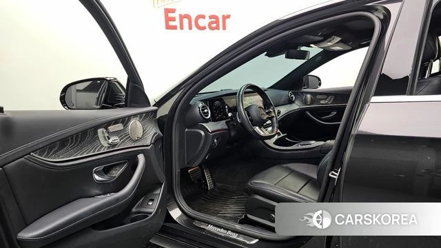 Mercedes-Benz E-Class W213 id 4981847 из Кореи 36