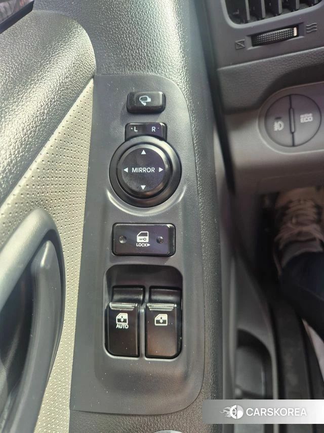 Hyundai The New Grand Starex id 4982985 из Кореи 13