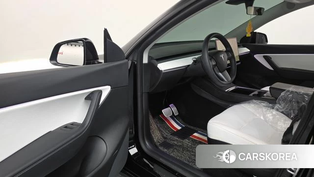Tesla Model Y id 5027945 из Кореи 30