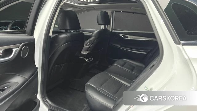 Hyundai The New Grandeur IG id 4836402 из Кореи 32