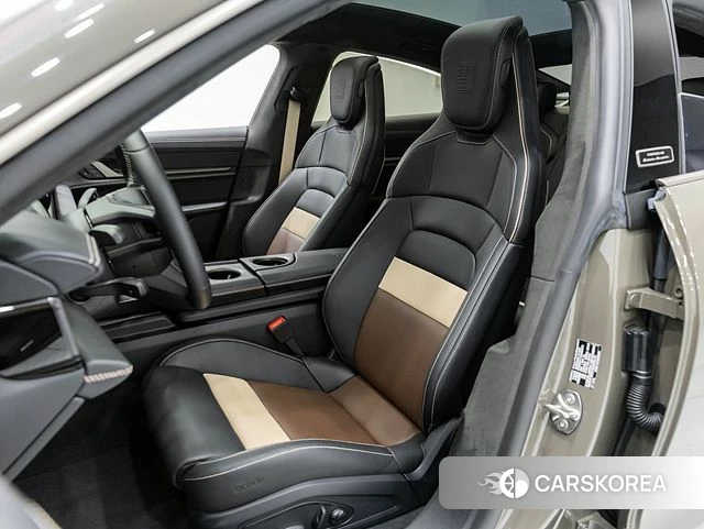 Porsche Taycan id 4700503 из Кореи 20