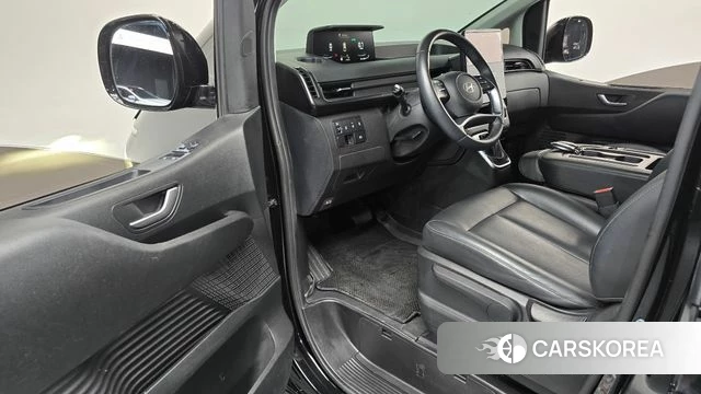 Hyundai Staria id 5021165 из Кореи 32