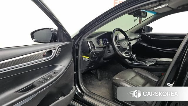 Hyundai Grandeur IG id 5024067 из Кореи 18