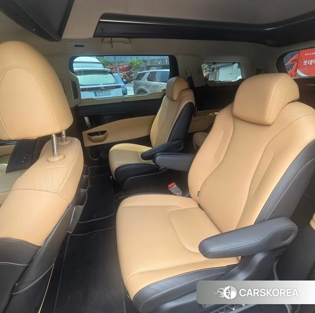 Kia Carnival 4th generation id 5023008 из Кореи 17