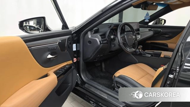 Lexus ES300h 7th generation id 5003289 из Кореи 36
