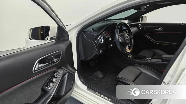 Mercedes-Benz A-Class W176 id 5035899 из Кореи 20