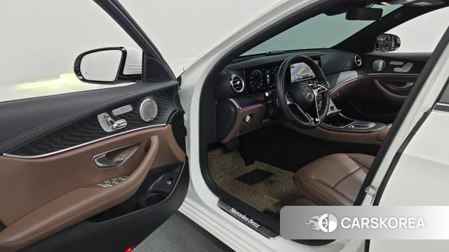 Mercedes-Benz E-Class W213 id 4976742 из Кореи 35