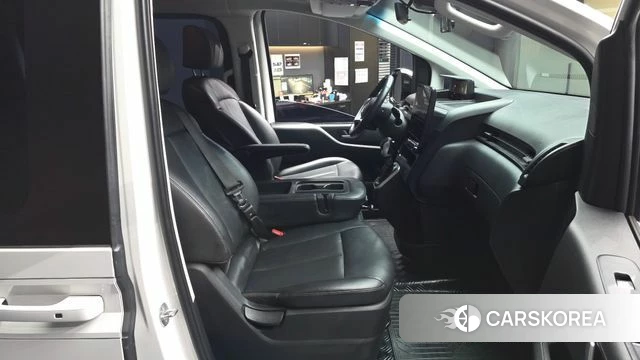 Hyundai Staria id 4965222 из Кореи 30