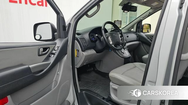 Hyundai The New Grand Starex id 5053939 из Кореи 35