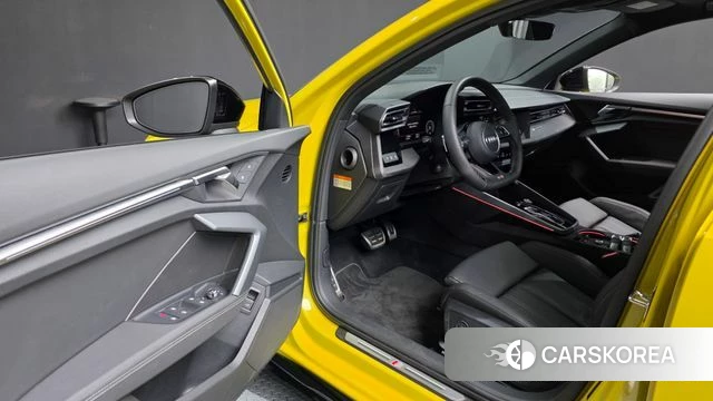 Audi A3 (8Y) id 4630025 из Кореи 35