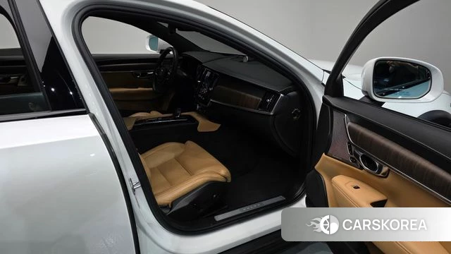 Volvo V90 Cross-Country id 4966379 из Кореи 38