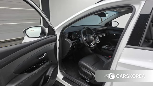 Hyundai The New Tucson Hybrid (NX4) id 5032817 из Кореи 20