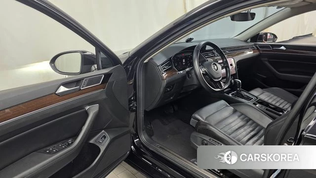 Volkswagen Passat GT (B8) id 4978159 из Кореи 20