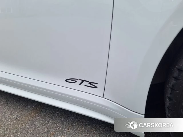 Porsche 911(992) id 5002186 из Кореи 20