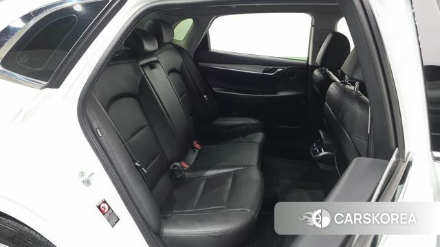 Hyundai The New Grandeur IG id 4977597 из Кореи 30