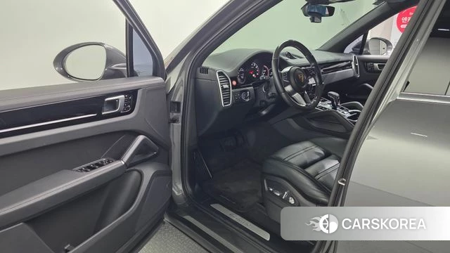 Porsche Cayenne (PO536) id 4923870 из Кореи 33